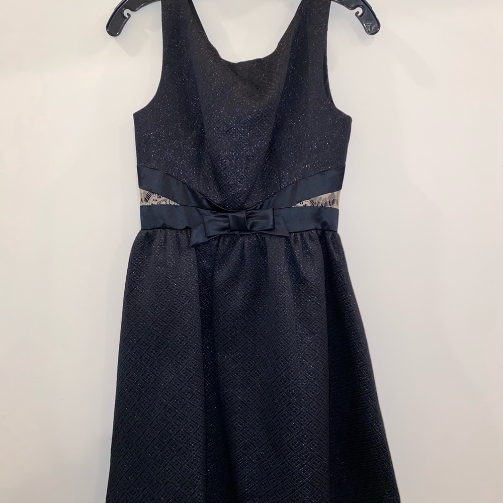 Erin Fetherston dress. Size 4 new with tags. Gorgeous detail with glitter finish